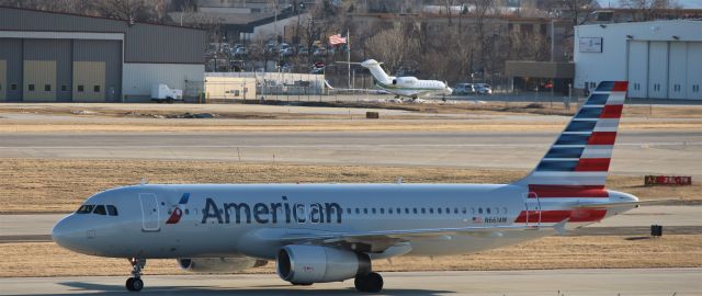 Airbus A320 (N661AW)