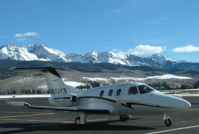 Eclipse 500 (N612KB)