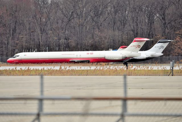 McDonnell Douglas MD-83 (XA-UZI) - 03-24-22