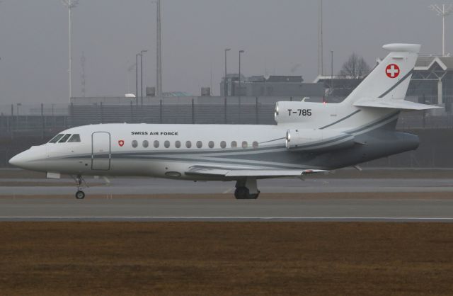 Dassault Falcon 900 (T785)