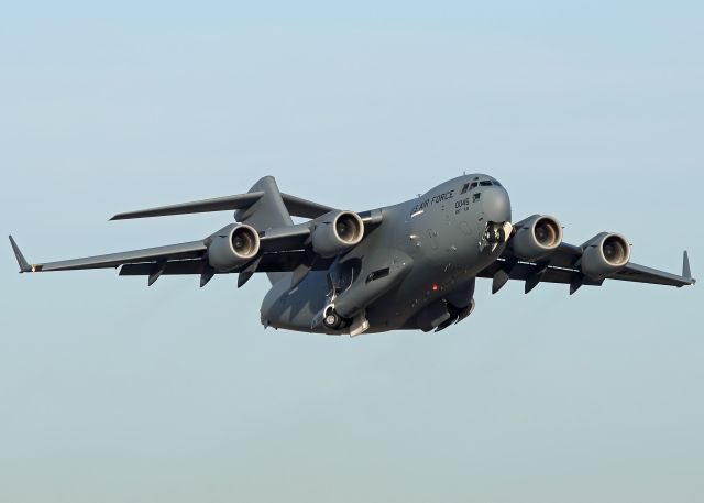 Boeing Globemaster III (97-0045)