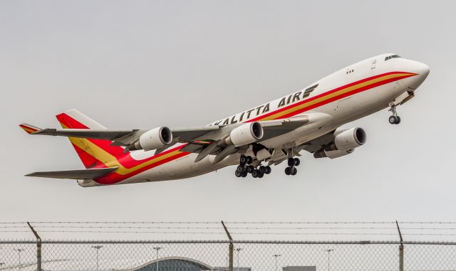 Boeing 747-400 (N403KZ) - This Kalitta freighter returns to the sky and heads to Indianapolis.