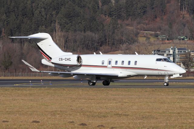 Canadair Challenger 350 (CS-CHC)