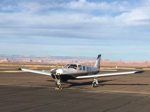 Piper Saratoga (N8292G)