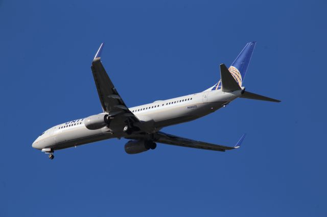 Boeing 737-900 (N68452)