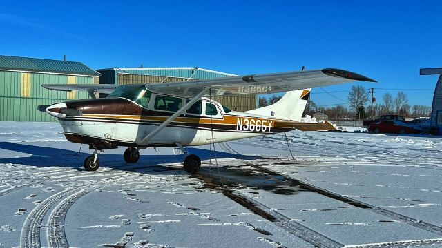 Cessna Centurion (N3665Y) - N3665Y - 1963 Cessna 210C