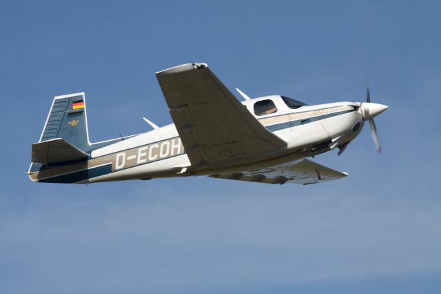D-ECOH — - Mooney 205