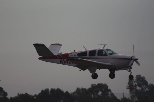 Beechcraft 35 Bonanza (N142HG)