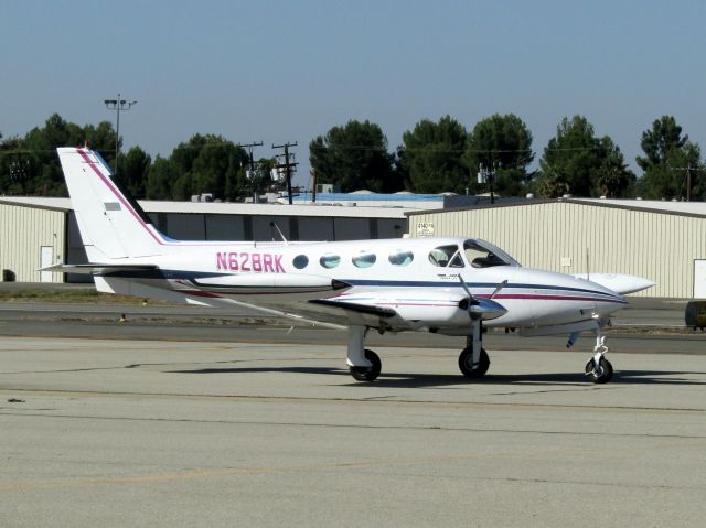 Cessna 340 (N628RK) - On the ramp 