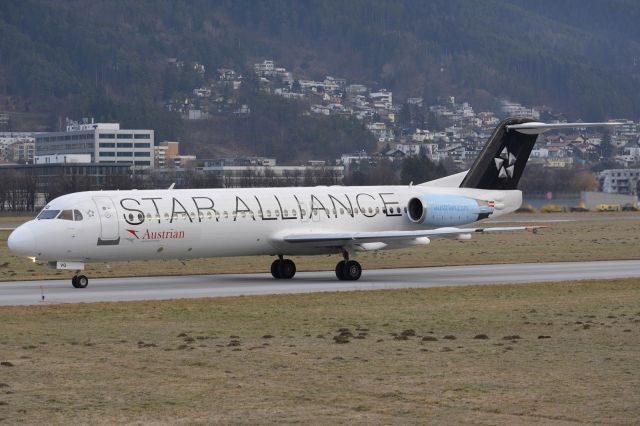 Fokker 100 (OE-LVG)