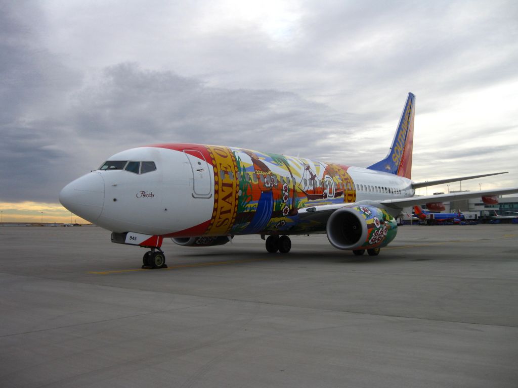 Boeing 737-700 (N945WN) - Parked at DIA.