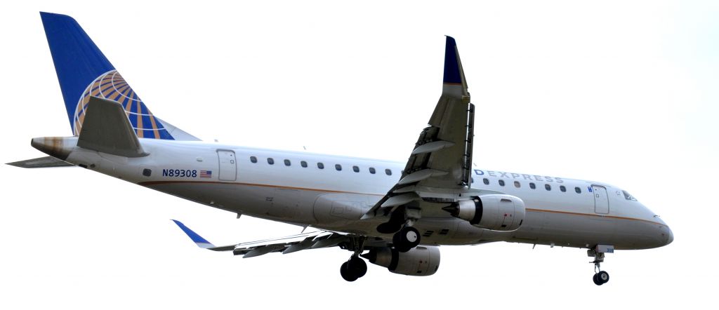 Embraer 170/175 (N89308)