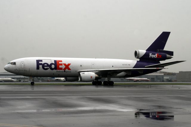 McDonnell Douglas DC-10 (N374FE) - 29-Jul-07