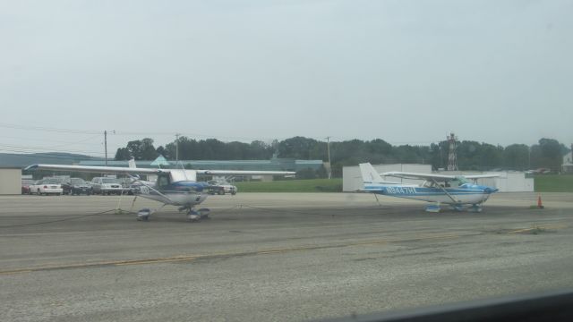 Cessna Skyhawk (N9447H)