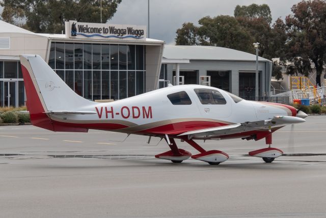 Cessna 400 (VH-ODM) - Thanks to Matt for this one! Shaun being allowed to fly my beauty from Wagga Wagga to Mt Gambier after completing his CPL/MECIR