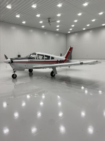 Piper Cherokee (C-GEPJ)