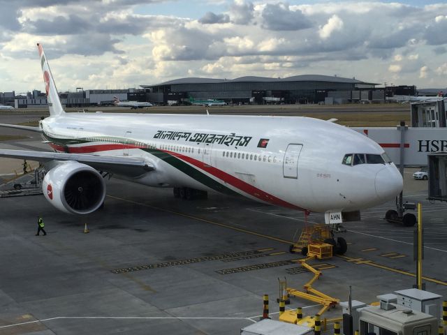 BOEING 777-300ER (S2-AHN) - Its just a Smartphone picture, but I like this T7