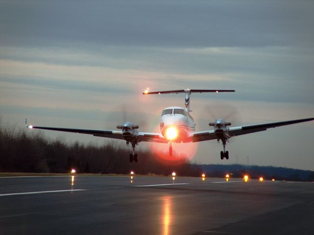 Beechcraft Super King Air 350 (N6165Y)