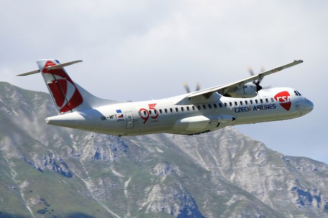 Aerospatiale ATR-72-500 (OK-MFT)