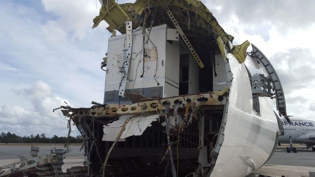 Airbus A340-300 (4R-ADC) - In its final hours