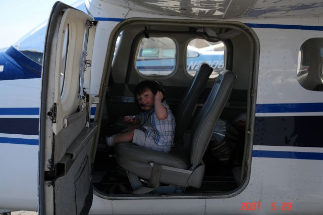 Cessna Centurion (N6299P)
