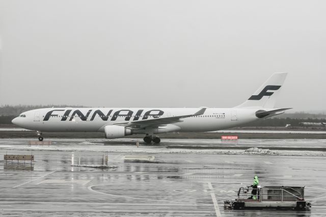 Airbus A330-300 (OH-LTS) - A330-302E(OH-LTS) Taxiing