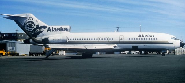 Boeing 727-100 (N797AS) - Totem Pole - 1974