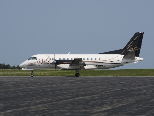 Saab 340 (N410XJ) - 2 September 2015