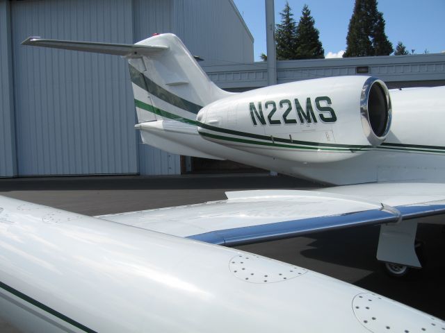 Learjet 35 (N22MS)