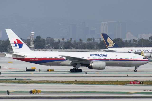 Boeing 777-200 (9M-MRH) - 9M-MRH  Boeing 777-2H6(ER)  MAS  KLAX  20130304  4166