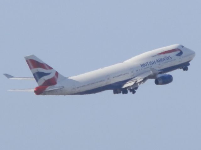 Boeing 747-400 (G-CIVA) - Gear just retracting