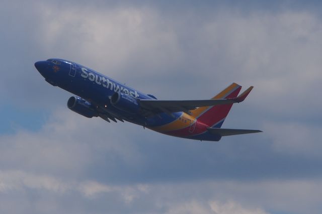 Boeing 737-700 (N938WN)