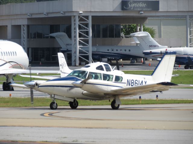 Piper PA-39 Twin Comanche CR (N8614Y) - May 22, 2013