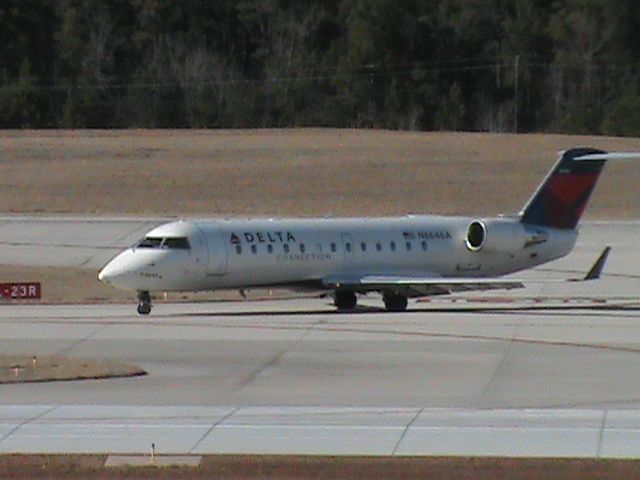 Canadair Regional Jet CRJ-200 (N8646A) - A Delta Connection (Pinnacle Airlines) CRJ-200 (N8646A) just landed at Raleigh (RDU) from Baltimore (BWI) as flight 3909.