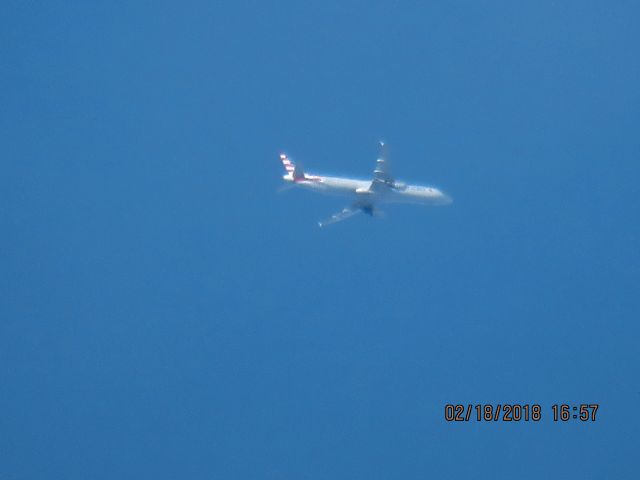Airbus A321 (N170US)