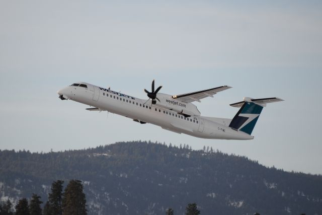 de Havilland Dash 8-400 (C-FIWE)