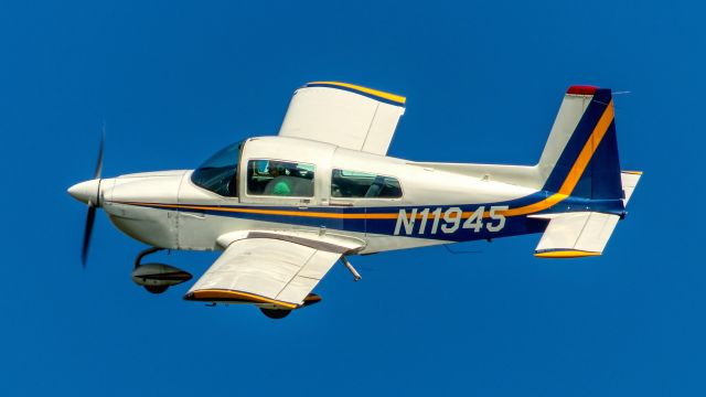 Grumman AA-5 Tiger (N11945)