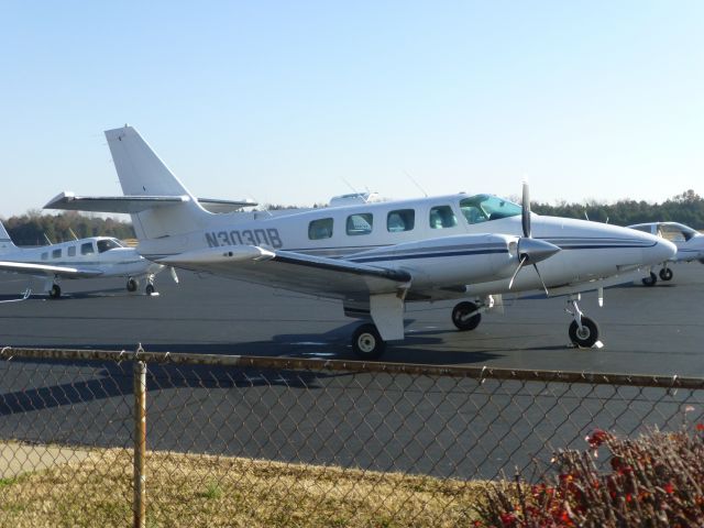 Cessna T303 Crusader (N303DB)