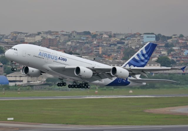 Airbus A380-800 (F-WWJB)