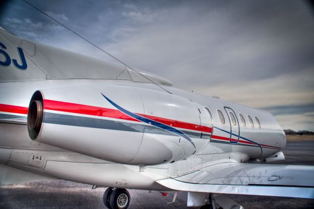 Hawker 800 (N406J)
