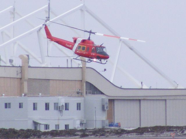 Piper Navajo (C-GCHT) - coast guard helicopter