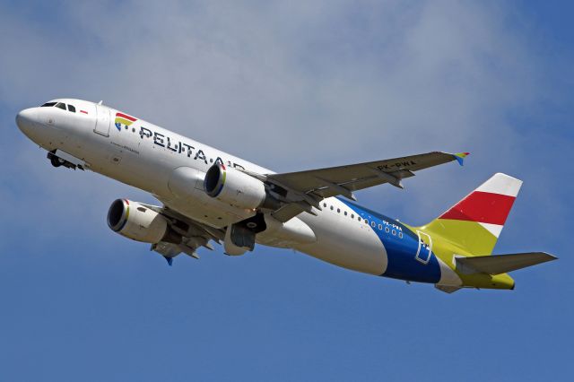 Airbus A320 (PK-PWA)