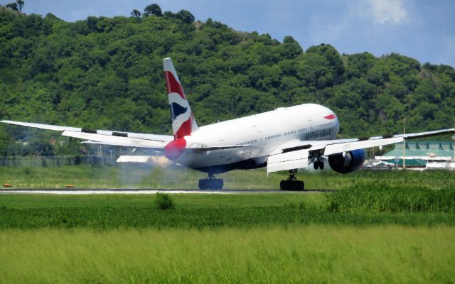 Boeing 777-200 (G-VIIR)