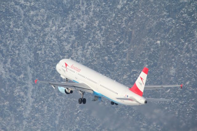 Airbus A321 (OE-LBE)