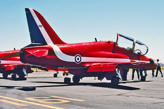 XX307 — - UK - AIR FORCE - BRITISH AEROSPACE HAWK T1 - REG : XX307 (CN 142/312132) - EDINBURGH RAAF BASE ADELAIDE SA. AUSTRALIA - YPED 27/1/1996