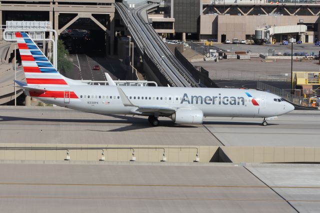 Boeing 737-800 (N338PK)