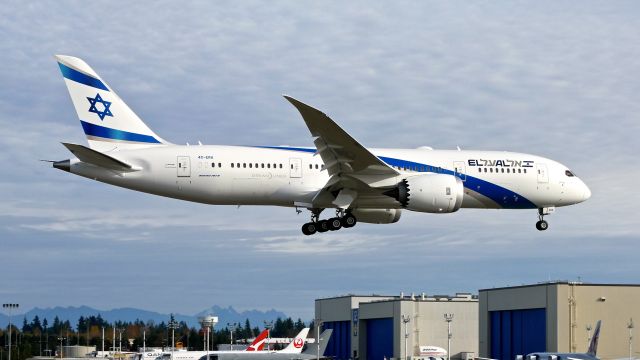 Boeing 787-8 (4X-ERA) - BOE963 on final to Rwy 16R to complete a B1 flight on 11.11.19. (B787-8 / ln 935 / cn 63396). This is the first of two B788's for ELY.