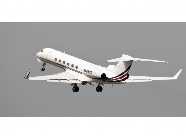 Gulfstream Aerospace Gulfstream V (N508QS) - Very powerful take off RW34.