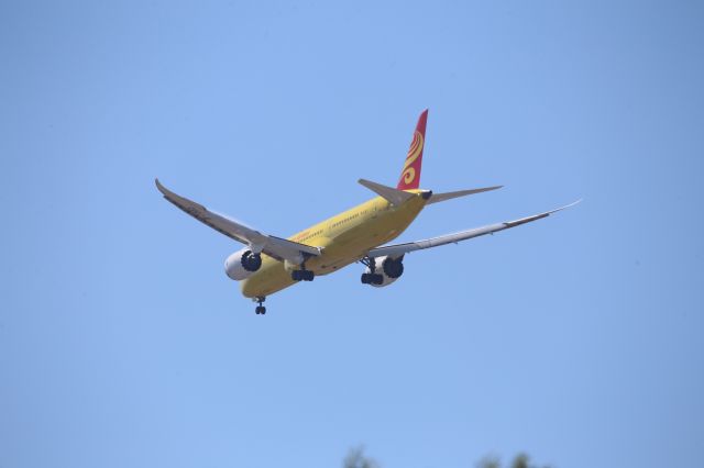 Boeing 787-9 Dreamliner (B-7302)