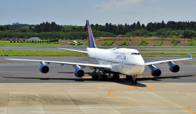 Boeing 747-400 (N673US) - 2014 -Narita no more now...